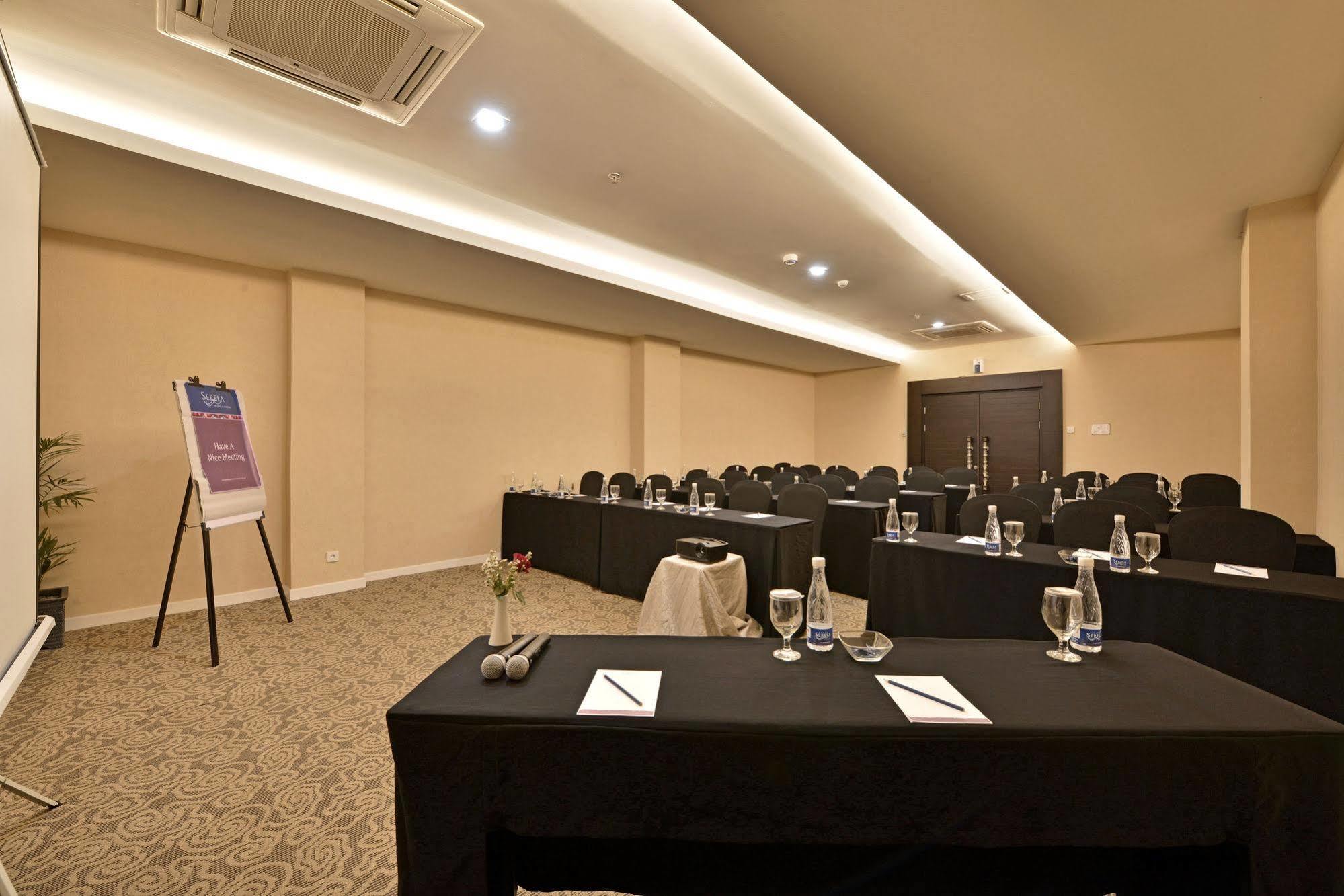 Serela Cihampelas By Kagum Hotels Μπαντούνγκ Εξωτερικό φωτογραφία